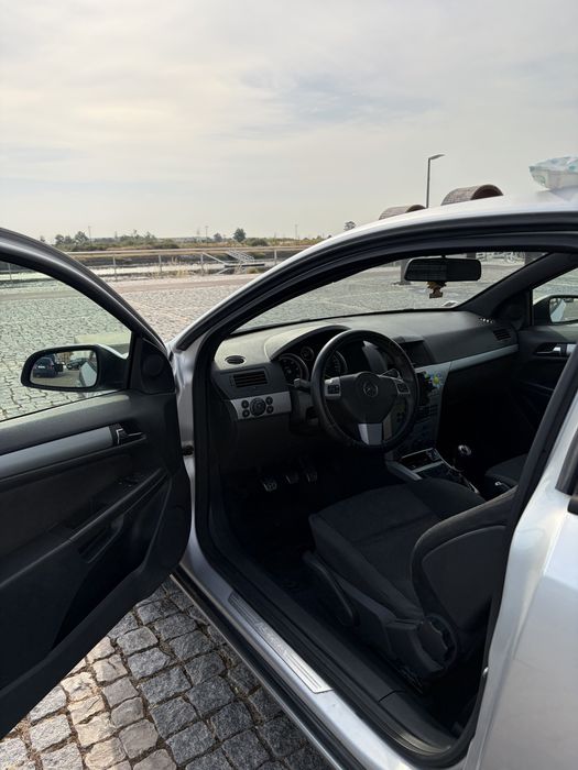 OPEL Astra H GTC 1.7 CDTi 101 cv