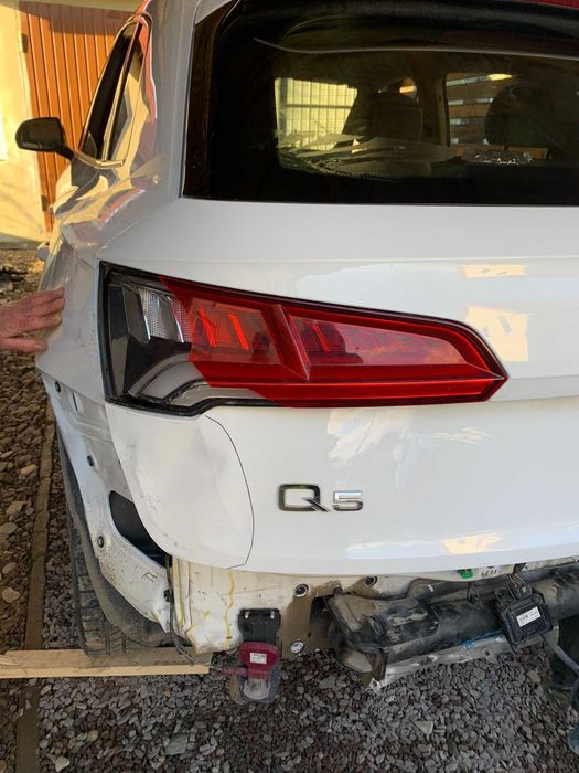 Кришка багажника audi Q5 80a