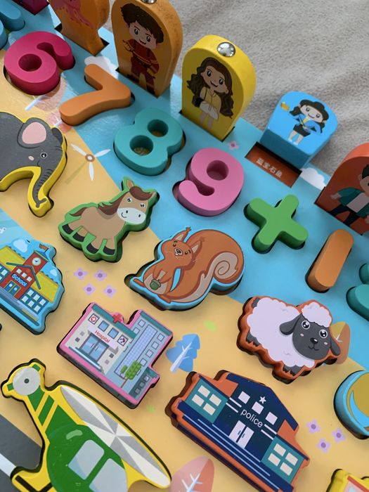 Деревʼяний сортер