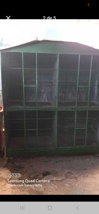 Gaiola grande usada em bom estado