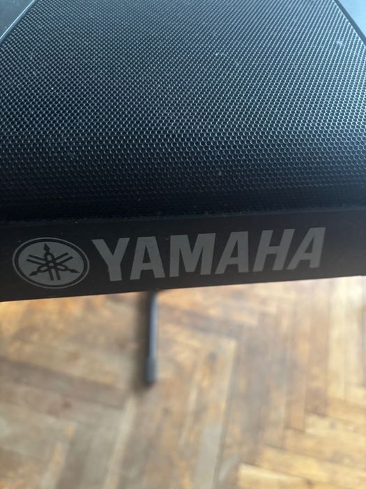 Keyboard Yamaha E423 - stan bardzo dobry
