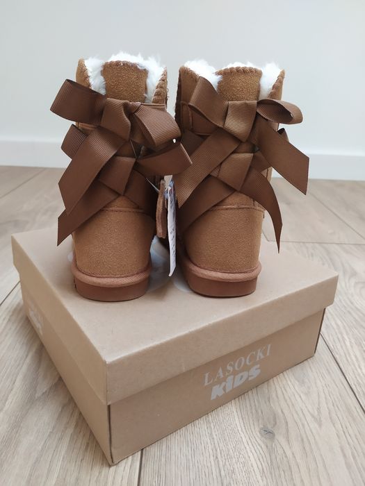 Nowe skórzane buty "Emu" rozm. 28