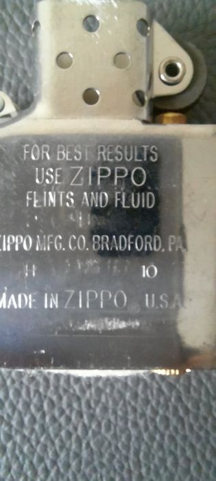 Продам зажигалку оригінал