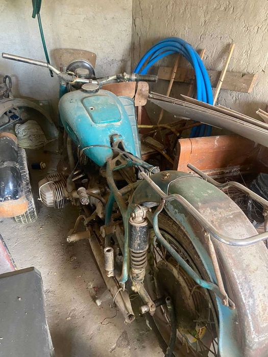 Мотоцикл Днєпр М79 з прицепом