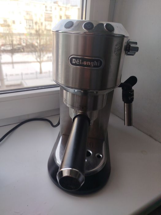 Кофе машина Delonghi ручкова
