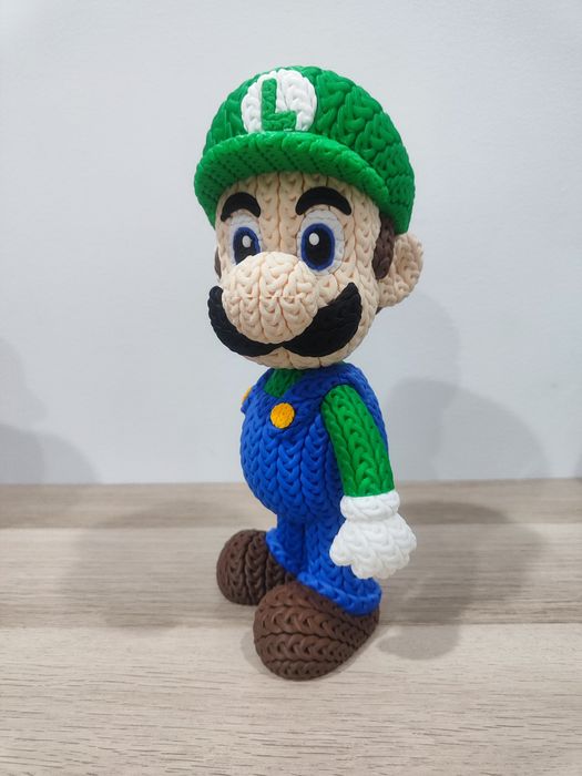 Luigi em efeito crochê e cabeça rotativa - Nintendo