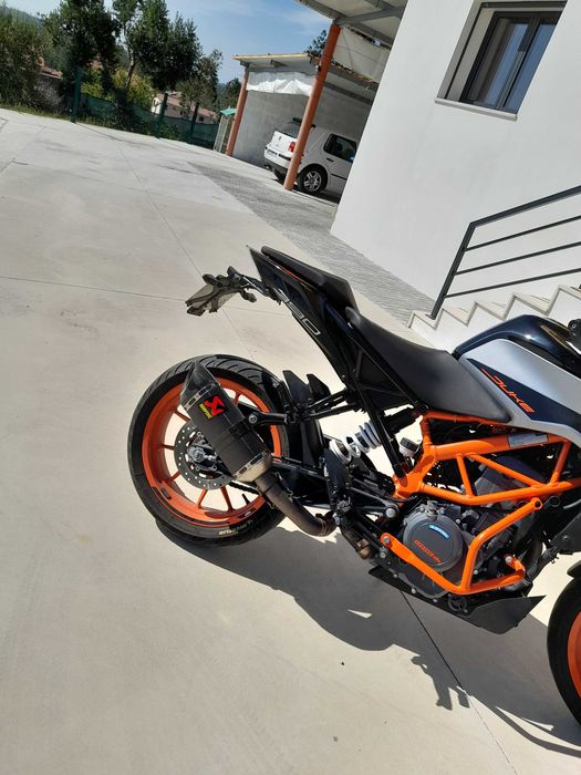 Ktm duke 390 2022