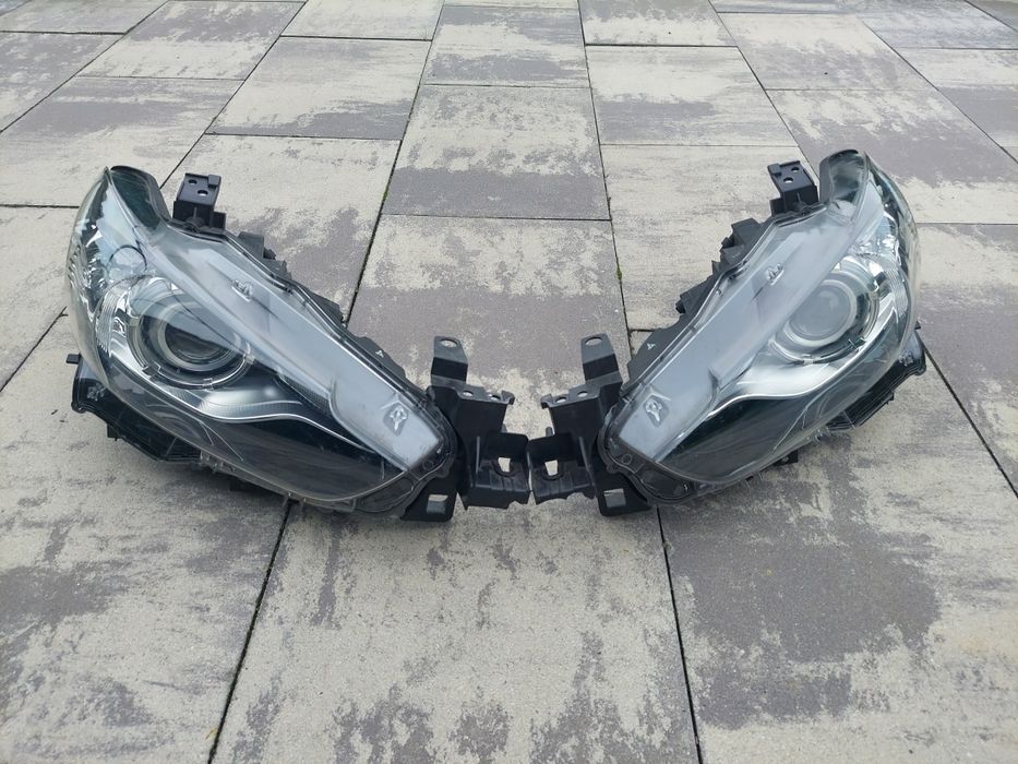 Reflektor lampa przód prawa lewa bi-xenon led /europa/ Mazda 6 gj
