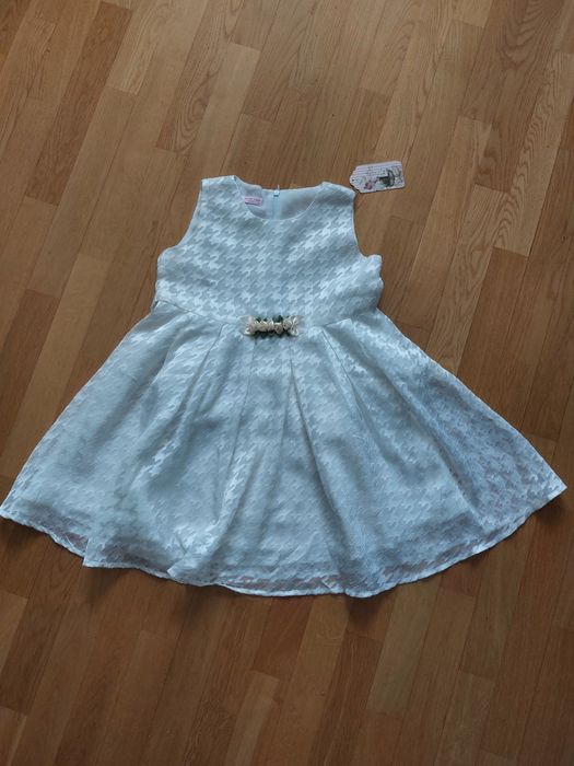 NOWA elegancka sukienka dla 4-latki