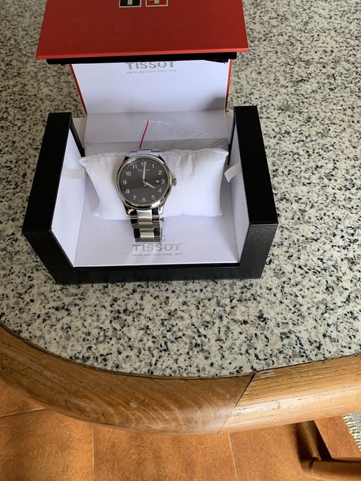 Relogio. Tissot  novo