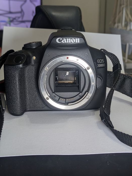 Canon 2000d - corpo + acessórios