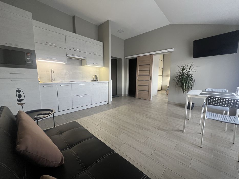 KS Suite, РЕЗЕРВНЕ ЖИВЛЕННЯ, подобова оренда квартири Калинова Слобода