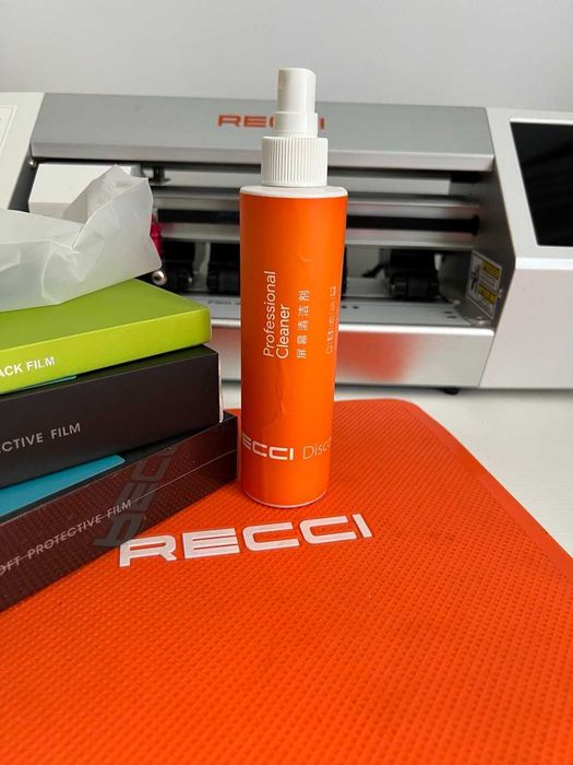 Плоттер для нарізки гідрогелевої плівки RECCI RCS-F01