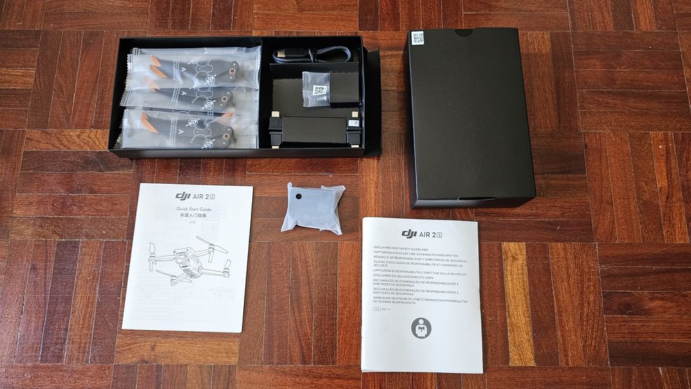 Drone DJI Air 2S Fly More Combo (5.4K - Autonomia: Até 31 min]