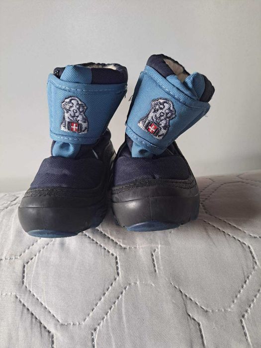 Продам дитячі для хлопчика зимові сапожки