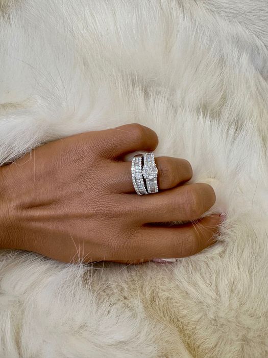 Pierścionek Infinity 2w1 z diamentami naturalnymi 1.81 Ct  HRD