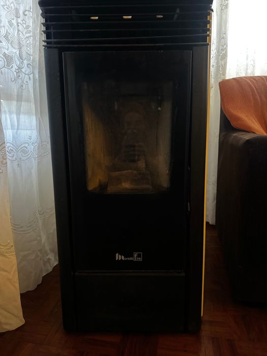 Salamandra a pellets marca moretti