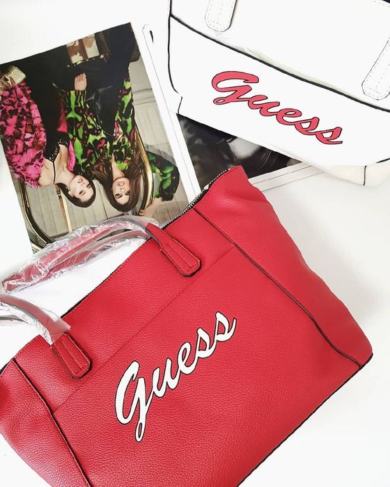 GUESS оригинал В наличии новая сумка сумочка шопер белая красная