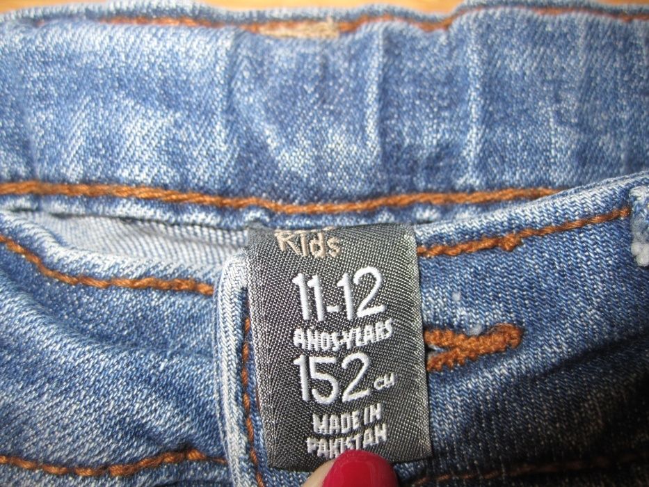 zara spodnie rozm. 152 cm