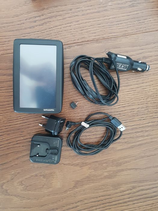 nawigacja tomtom 4en52