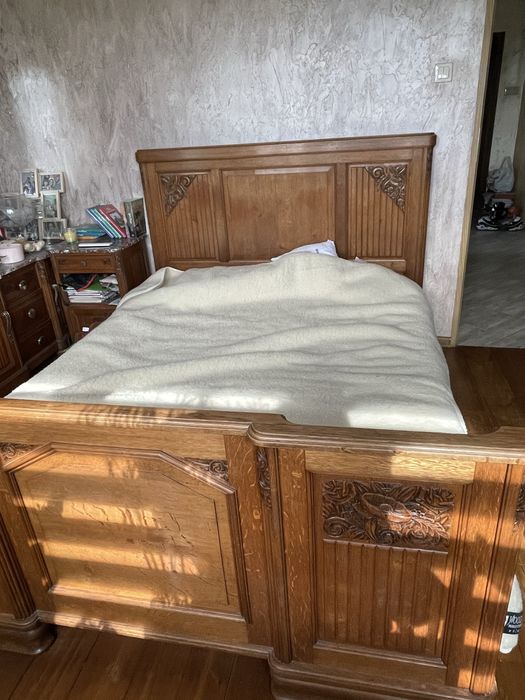 Zestaw mebli do sypilani antyk