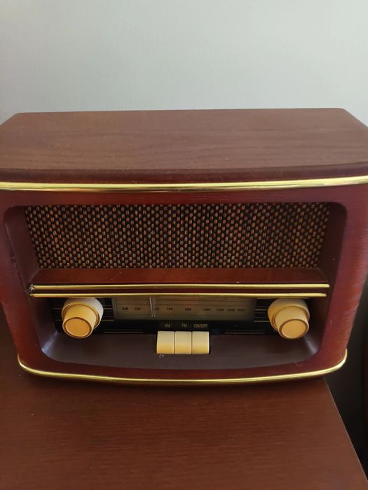 Rádio, tipo modelo vintage