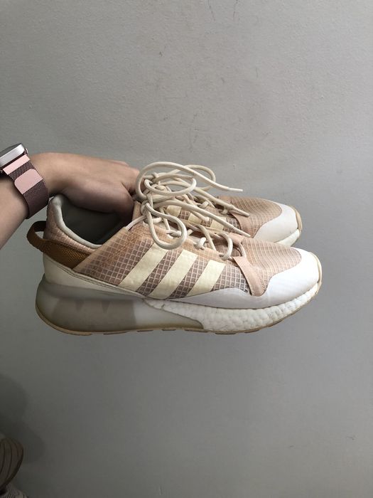 Sneakersy Adidas ZX 2kBoost bezowe roz.40