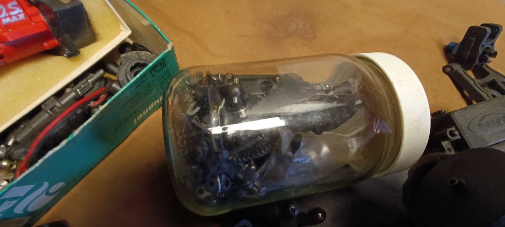 Carro telecomandado térmico