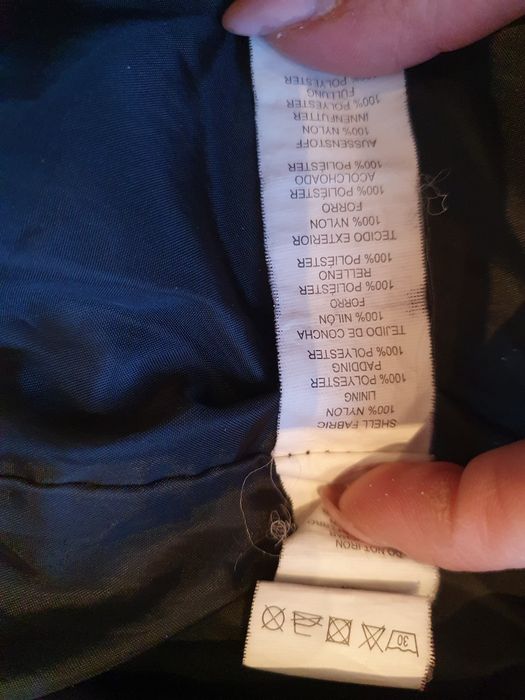 Продаи чоловічу куртку