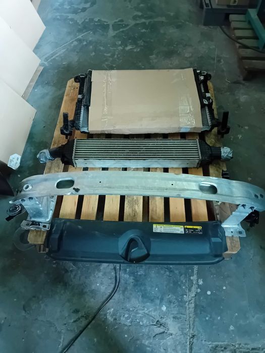 audi a4 b9 komplet chłodnica wentylator belka intercooler  2,0tfsi
