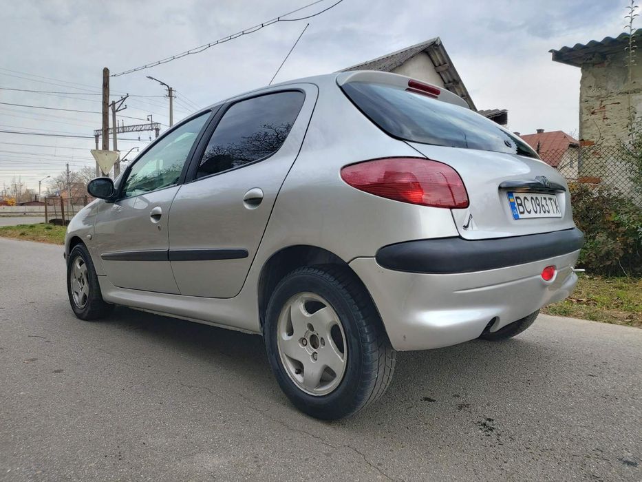 Пежо 206 автомат