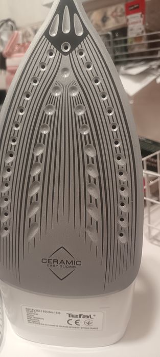 Ferro a vapor Tefal novo