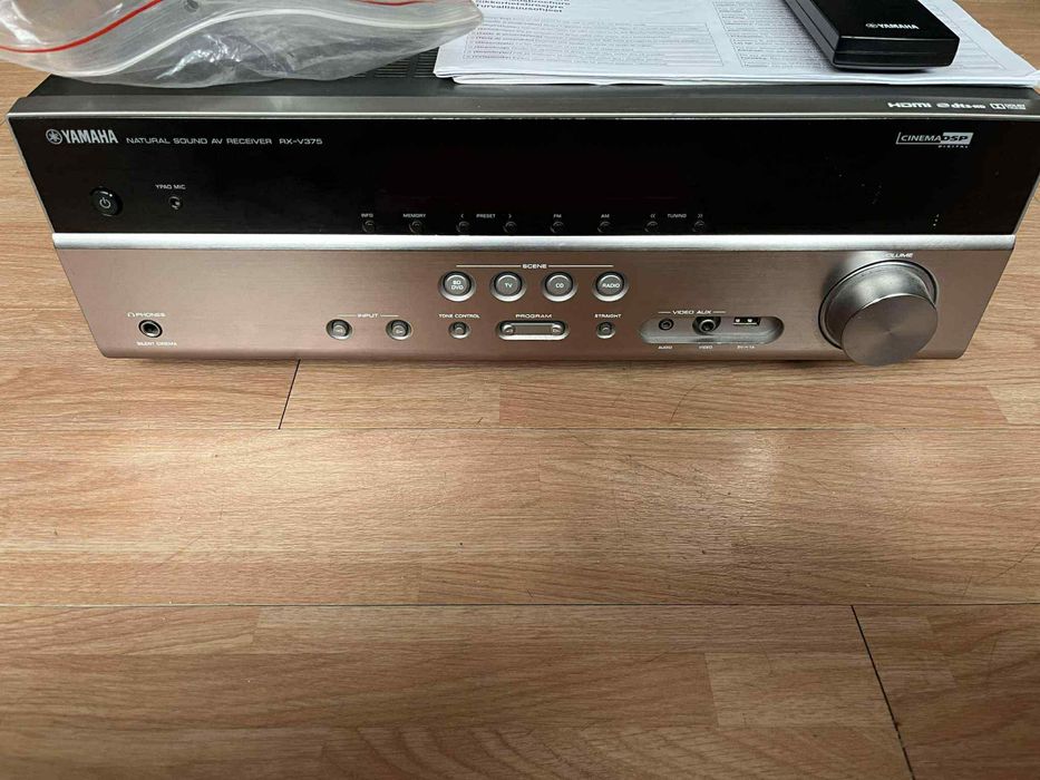 Amplituner yamaha RX-v375