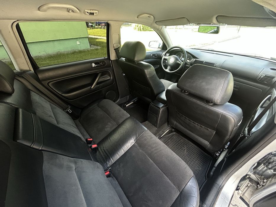 VW Passat 2.8 V6 4motion Manual + GAZ