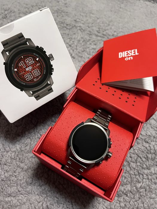 Годинник diesel DZT2042R