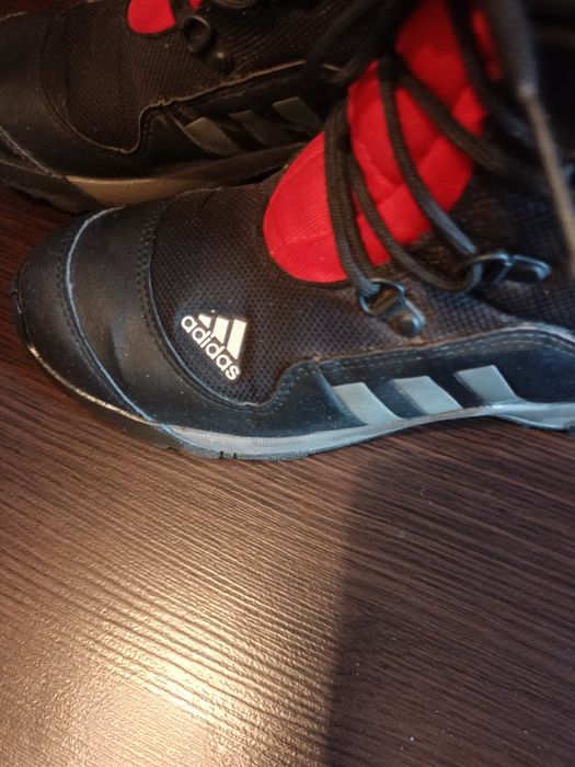 Promocja!! Ładne buty sportowe-adidasy.