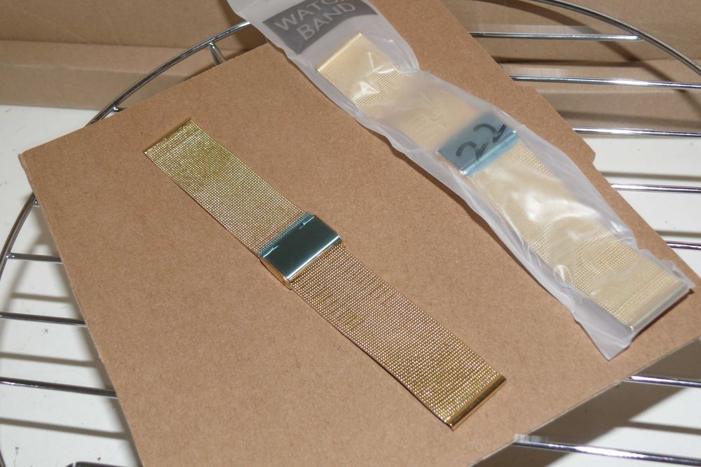 Bracelete universal - Metal Malha dourada