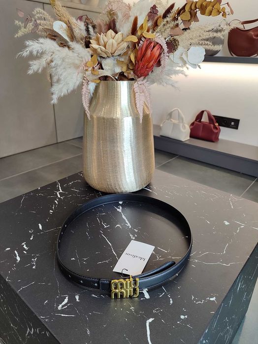 Ремінь Miu Miu Logo Leather Belt Black