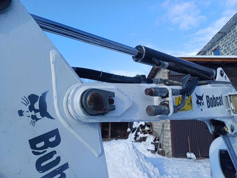 Продам мініекскаватор Бобкат