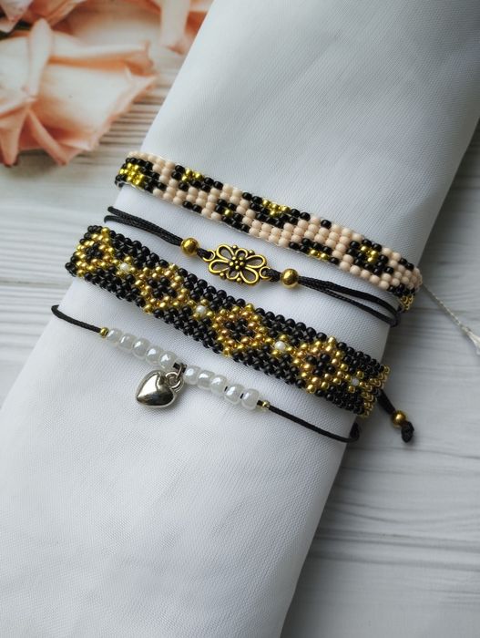 Браслети ручної роботи