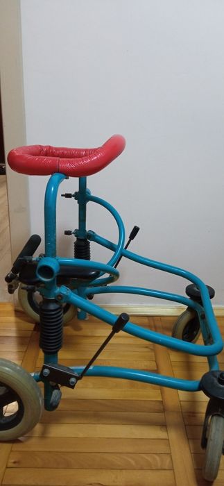 Ходунки для дітей