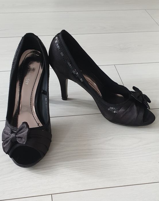 Czarne szpilki Jennifer rozm 41 SUPER stan na szerszą stopę