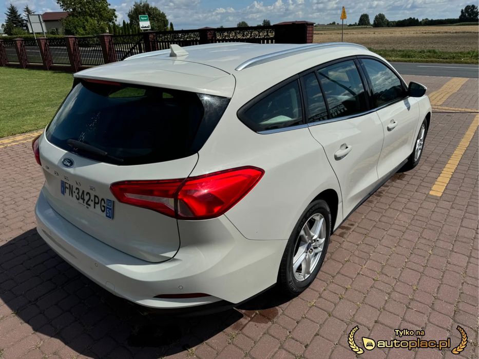 Ford Focus 1.0 Automat , benzyna