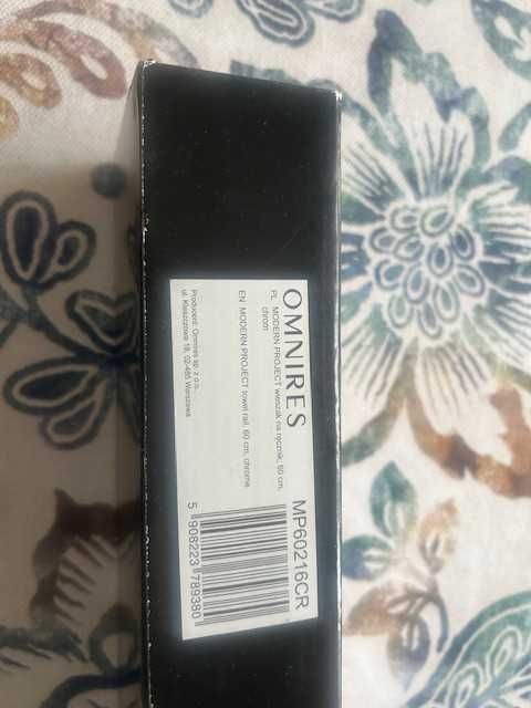 sprzedam wieszak na ręcznik