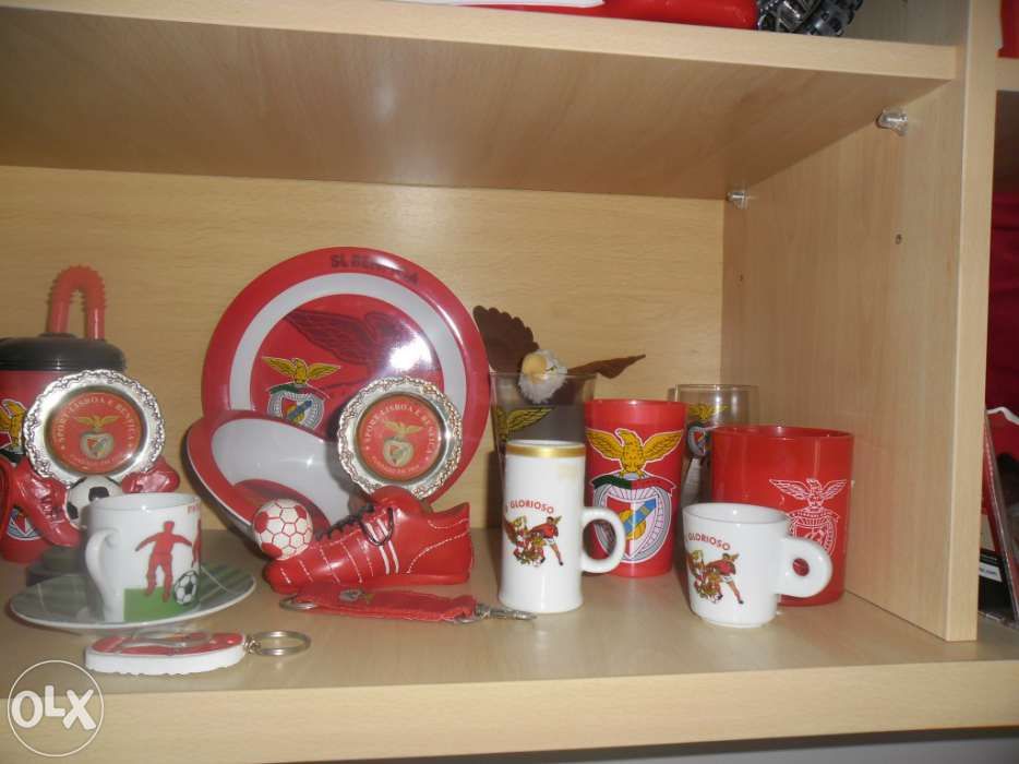 Coleçao de 35 peças do Benfica