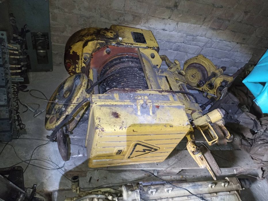 Таль (тельфер) електричний 3,2т