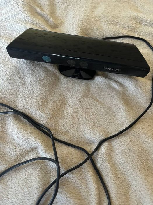 Продається XBOX 360 Kinect