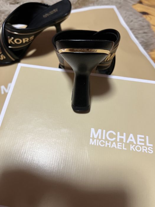Michael Kors sandały sandałki klapki na obcasie gideon mule sandal 37