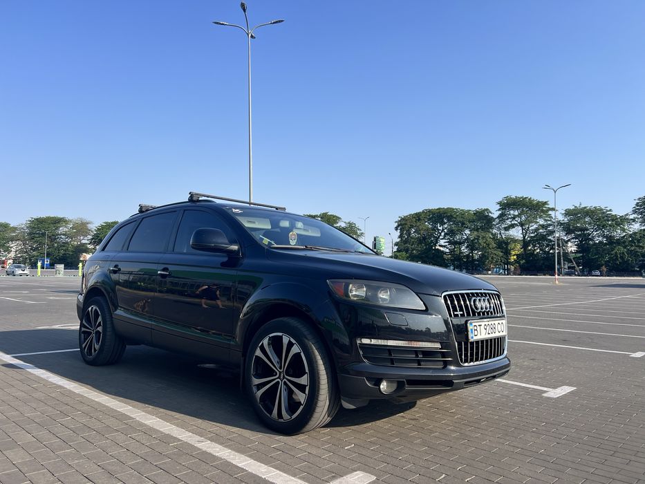Продам Audi Q7 в хорошем состоянии ,Виница