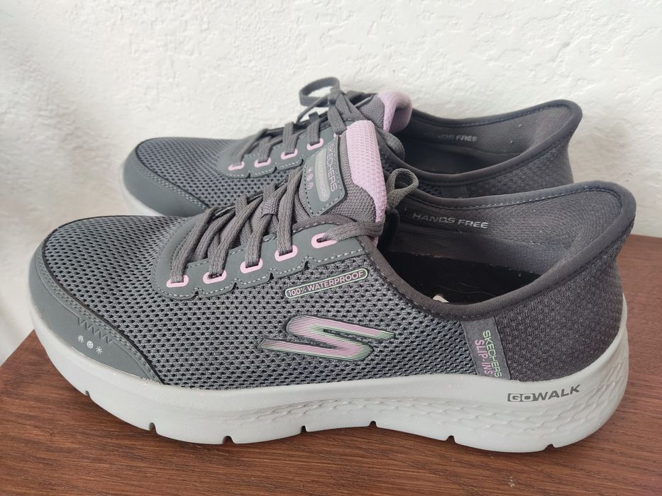 Skechers Hands Free Slip-ins 39 розмір